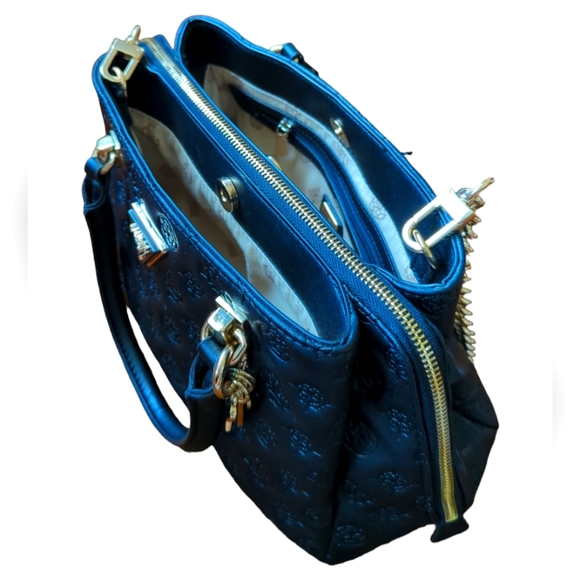 #49 - GUESS USA Black & Gold Handbag - Picture 7 of 10